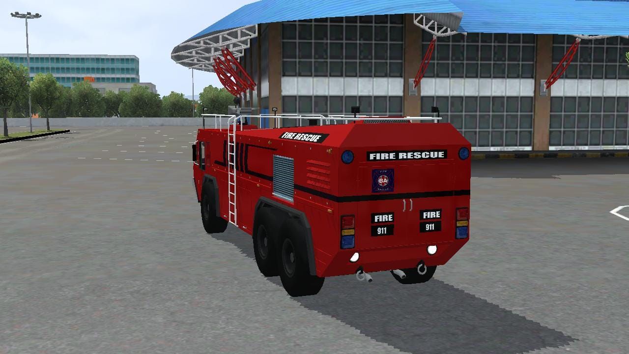 Foto dari E-One Titan Force 6x6 6